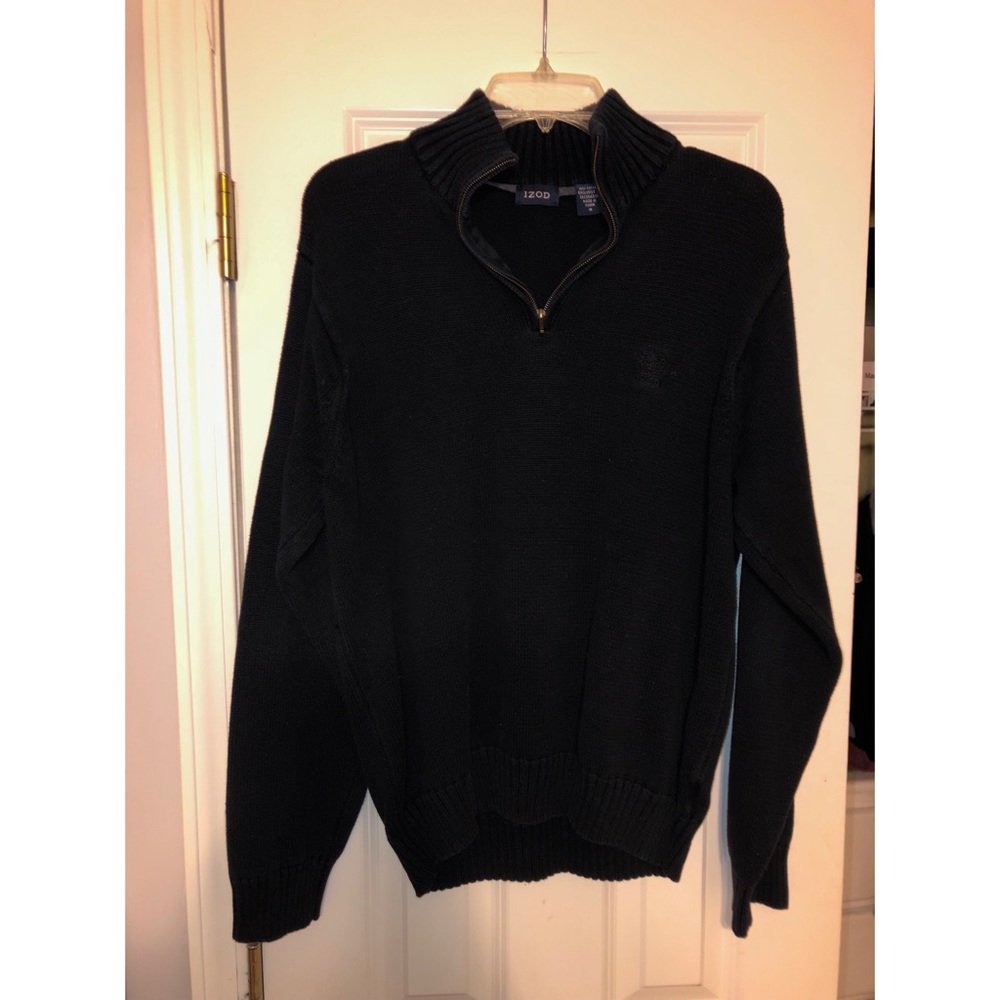 Izod men’s black quarter- zip sweater! Very comfy